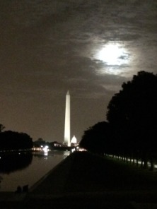 2015-09-28-Suzi-WashingtonDC-monument-moonlight-4.JPG