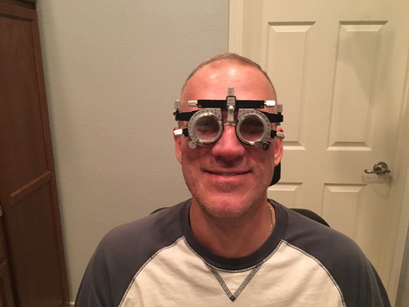 2015/09(September)/Travis-eye-exam/800x600_2015-09-30-Travis-eye-exam-1.JPG