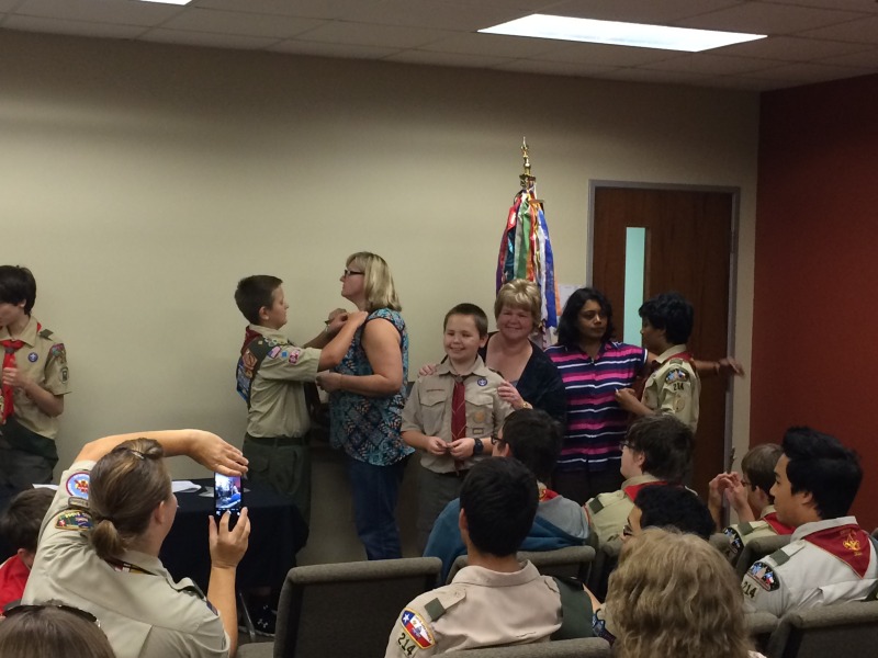 2015/09(September)/Troop214-Court-of-Honor/800x600_2015-09-21-Troop214-COH-38-Jonathan-Zach-Krishanu.JPG