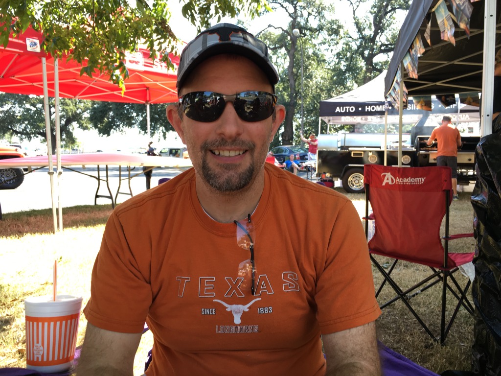 2015/09(September)/UT-Football/1024x768_2015-09-26-UT-Football-vs-OK-State-2-Ren.JPG