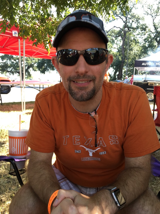 2015/09(September)/UT-Football/640x480_2015-09-26-UT-Football-vs-OK-State-6-Ren.JPG