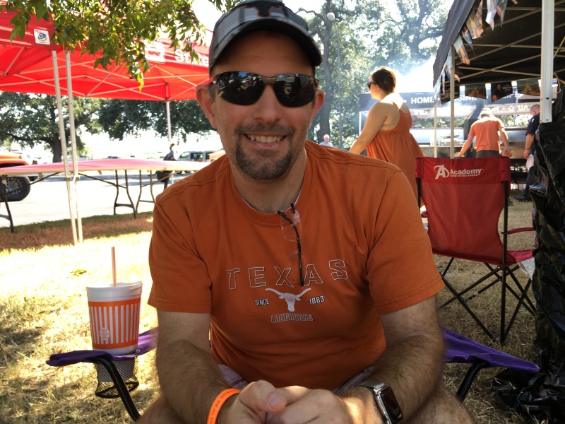 2015/09(September)/UT-Football/800x600_2015-09-26-UT-Football-vs-OK-State-10-Ren.JPG