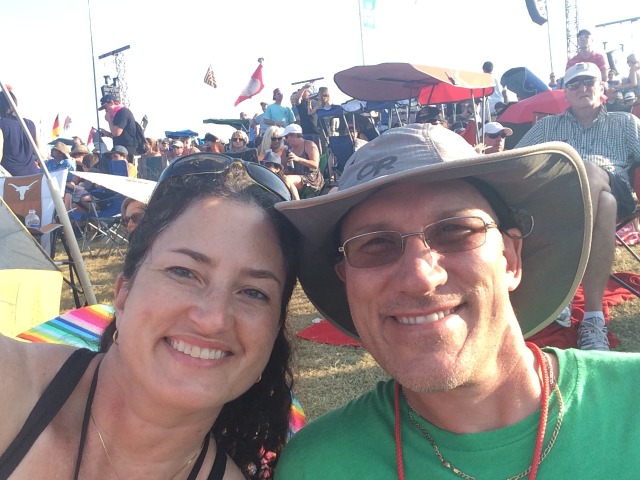 2015/10(October)/ACLFest/640x480_2015-10-10-ACLFest-03-Suzi-Travis.JPG
