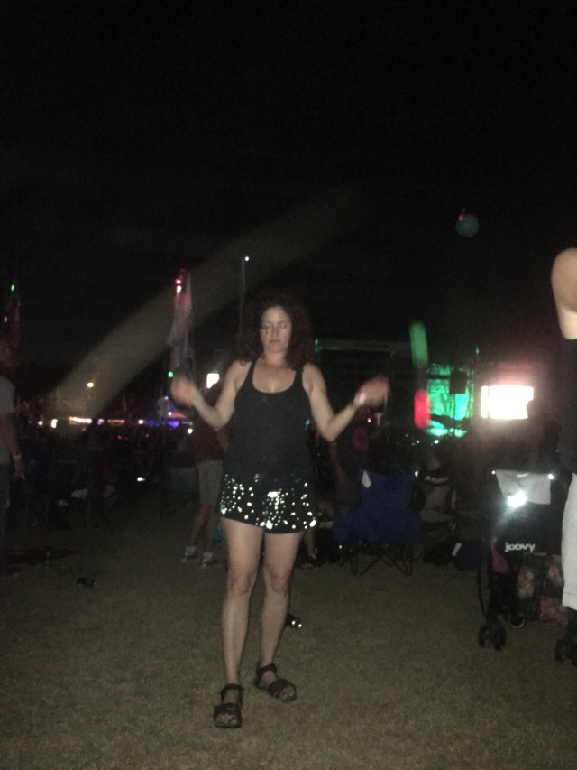 2015/10(October)/ACLFest/640x480_2015-10-10-ACLFest-04-Suzi-POI.JPG