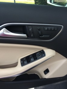 2015-10-Car-Shopping-03-Mercedes-GLA250-first-choice-did-not-buy-this-one.JPG