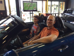 2015-10-Car-Shopping-10-Mini-Cooper-Chance-Travis.JPG