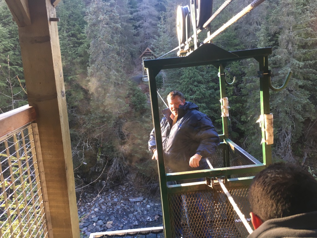 2015/10(October)/ERM-Anchorage-Alaska/1024x768_2015-10-22-ERM-Anchorage-AK-29-Winner-Creek-Brian.JPG