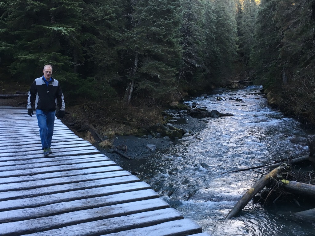 2015/10(October)/ERM-Anchorage-Alaska/1024x768_2015-10-22-ERM-Anchorage-AK-39-Winner-Creek-Travis.JPG