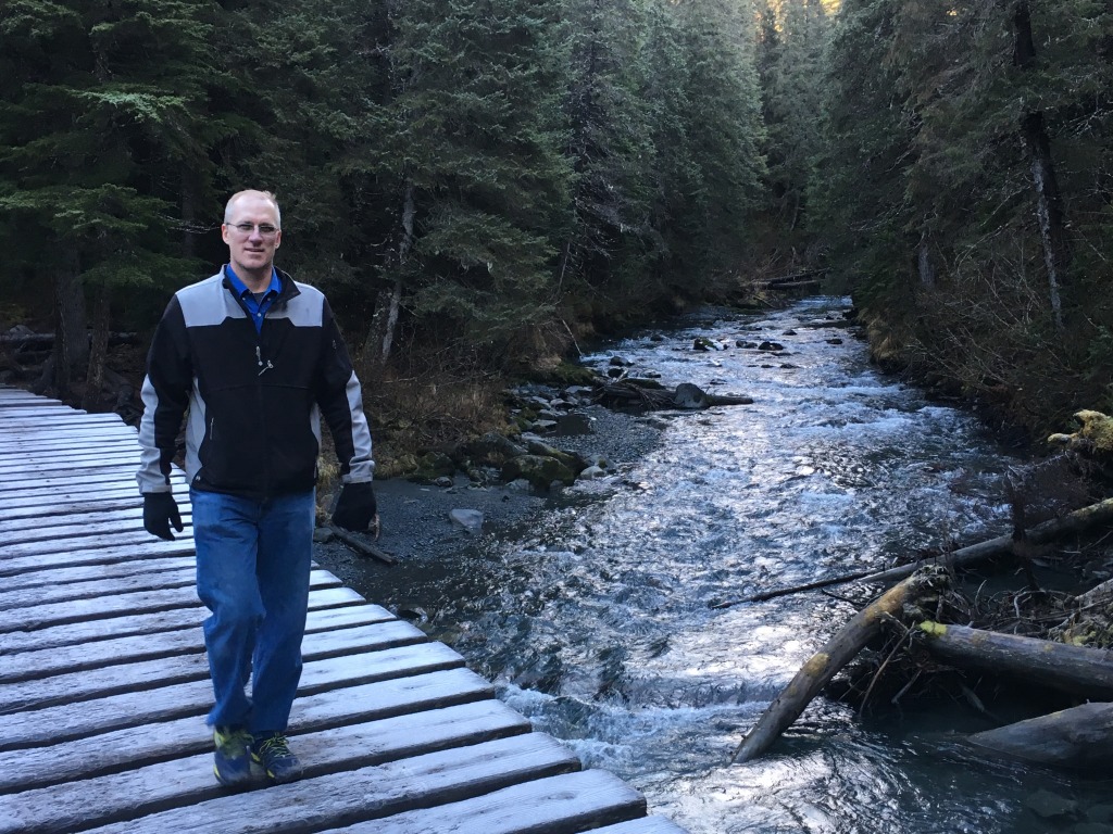 2015/10(October)/ERM-Anchorage-Alaska/1024x768_2015-10-22-ERM-Anchorage-AK-40-Winner-Creek-Travis.JPG