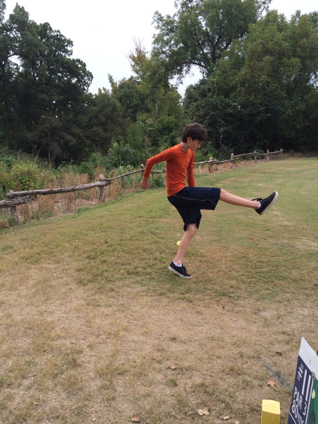 2015/10(October)/Foot-Golf-Soccer/640x480_2015-10-09-FootGolf-Soccer-11-Dax.JPG