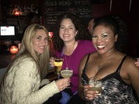 2015/11(November)/Adriana-visit-from-Buenos-Aires/00-Austin/2015-11-14-Austin-6th-street-1-Adriana-Suzi-Diane.JPG