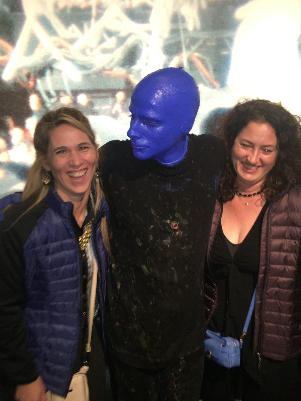 2015-11-19-Las-Vegas-23-BlueMan-Adriana-Suzi.JPG