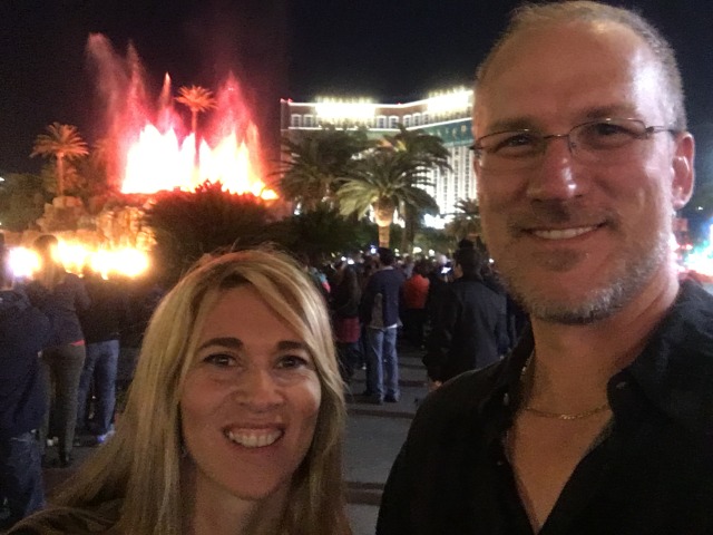 2015-11-20-Las-Vegas-118-Mirage-volcano-Adriana-Travis.JPG