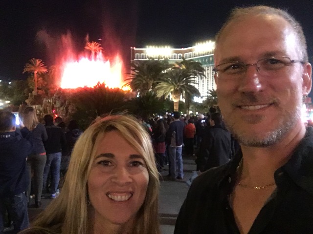 2015-11-20-Las-Vegas-119-Mirage-volcano-Adriana-Travis.JPG