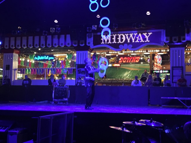 2015/11(November)/Adriana-visit-from-Buenos-Aires/01-Las-Vegas/640x480_2015-11-20-Las-Vegas-31-Circus-Circus.JPG