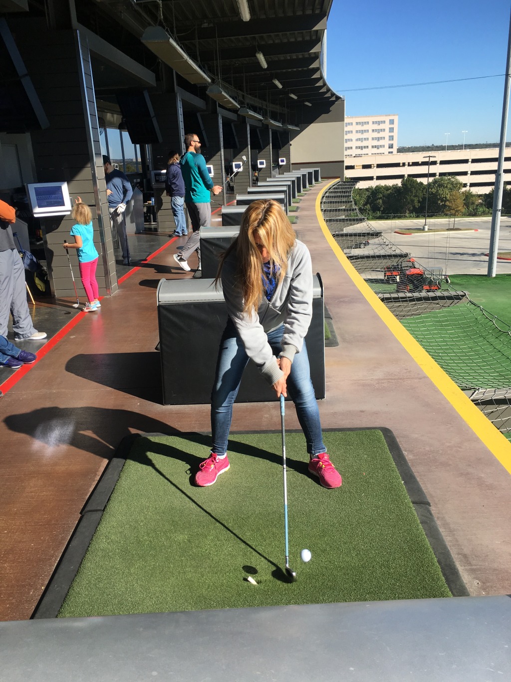 2015/11(November)/Adriana-visit-from-Buenos-Aires/02-Top-Golf/1024x768_2015-11-22-Top-Golf-Adriana-22.JPG
