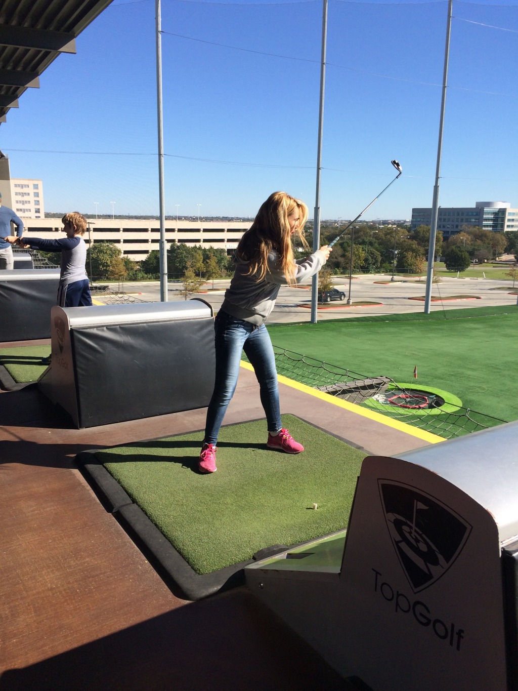 2015/11(November)/Adriana-visit-from-Buenos-Aires/02-Top-Golf/1024x768_2015-11-22-Top-Golf-Adriana-26.JPG