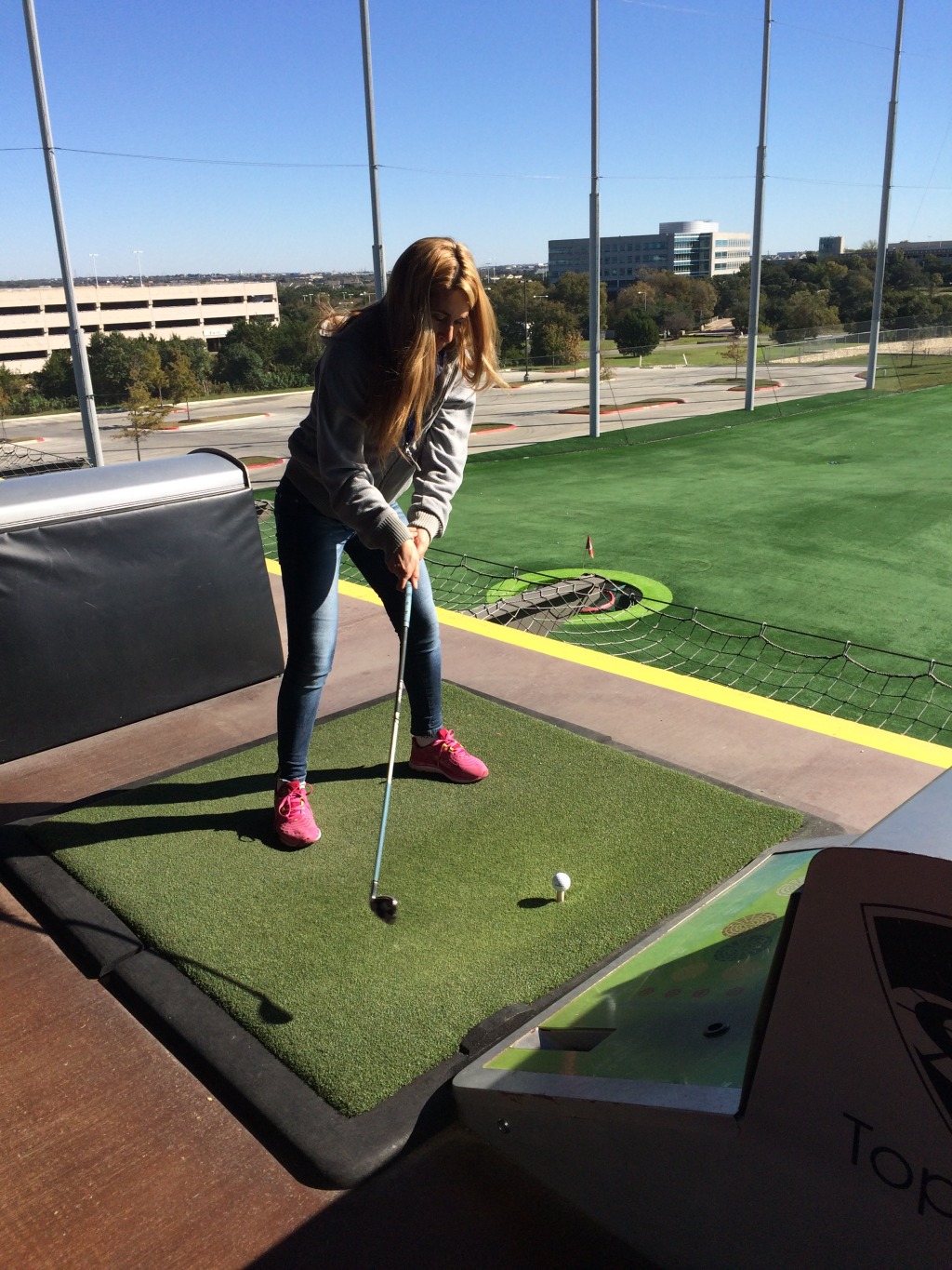 2015/11(November)/Adriana-visit-from-Buenos-Aires/02-Top-Golf/1024x768_2015-11-22-Top-Golf-Adriana-33.JPG