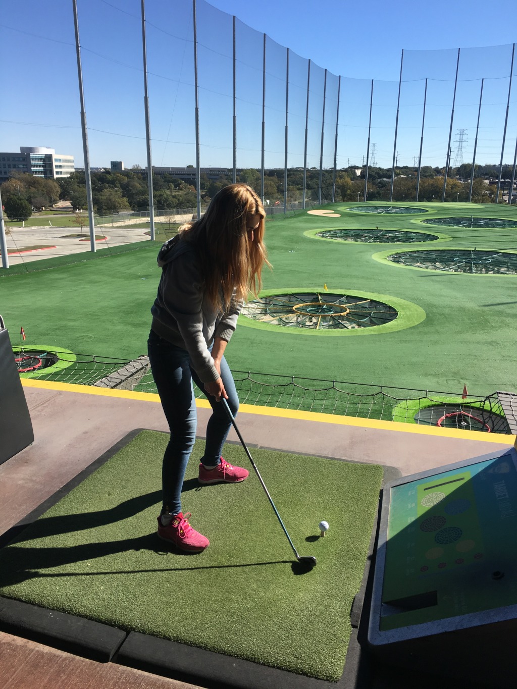 2015/11(November)/Adriana-visit-from-Buenos-Aires/02-Top-Golf/1024x768_2015-11-22-Top-Golf-Adriana-45.JPG