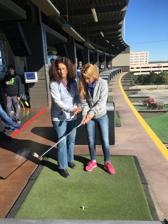 2015/11(November)/Adriana-visit-from-Buenos-Aires/02-Top-Golf/640x480_2015-11-22-Top-Golf-Adriana-18-Suzi-GOOD.JPG