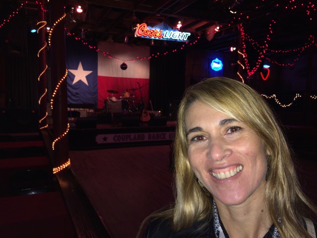 2015-11-28-Coupland-Dance-Hall-Adriana-visit-07.JPG