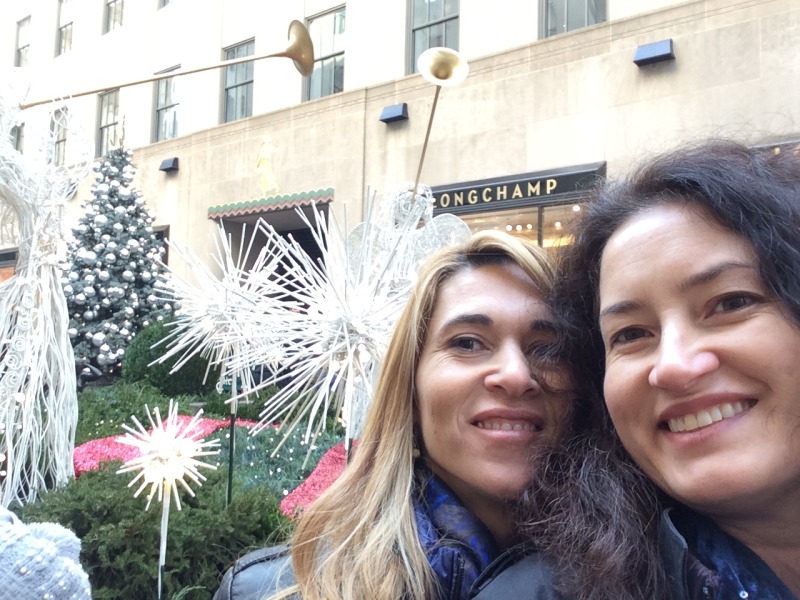 2015/11(November)/Adriana-visit-from-Buenos-Aires/08-New-York-City-Rockerfeller/800x600_2015-12-05-New-York-City-Rockerfeller-15-Adriana-Suzi.JPG