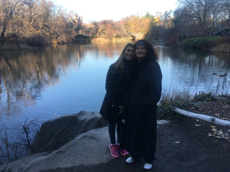 2015/11(November)/Adriana-visit-from-Buenos-Aires/09-New-York-City-Central-Park/800x600_2015-12-05-New-York-City-Central-Park-02-Suzi-Adriana.JPG