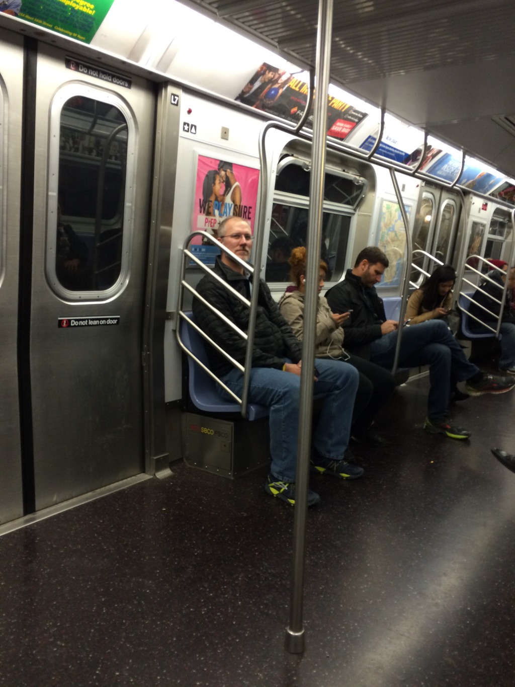 2015-12-06-New-York-City-Times-Square-2-Travis-subway.JPG