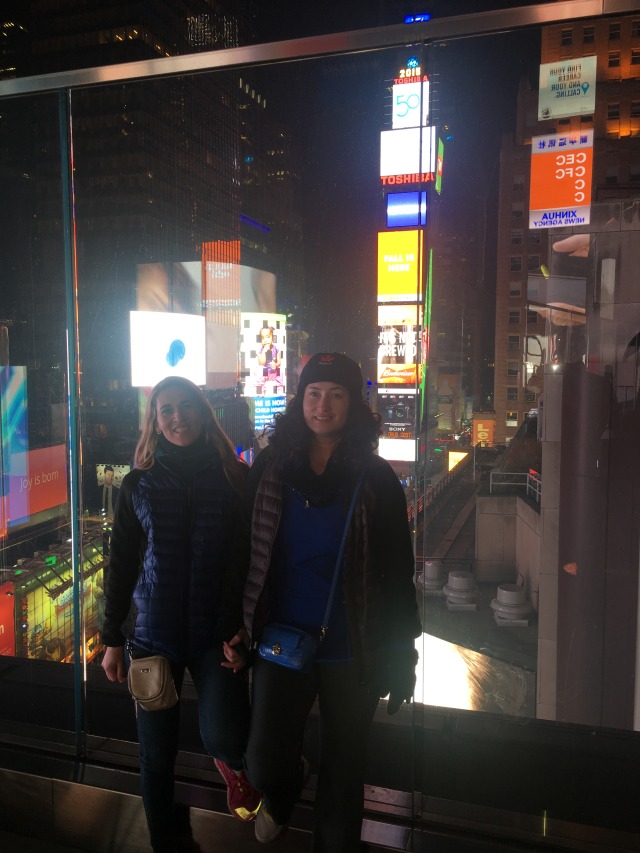2015-12-06-New-York-City-Times-Square-5-Adriana-Suzi.JPG