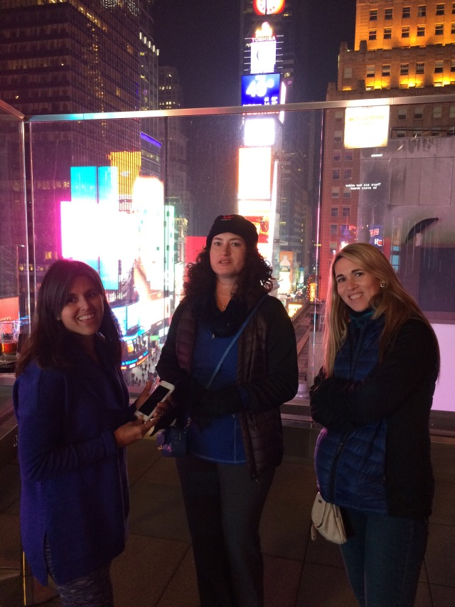 2015-12-06-New-York-City-Times-Square-8-Adriana-Suzi-Adriana.JPG