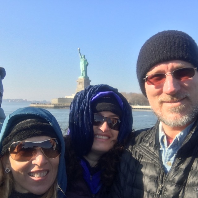 2015/11(November)/Adriana-visit-from-Buenos-Aires/11-New-Yrok-City-Statue-of-Liberty/640x480_2015-12-06-New-York-City-Statue-of-Liberty-12-Adriana-Suzi-Travis.JPG