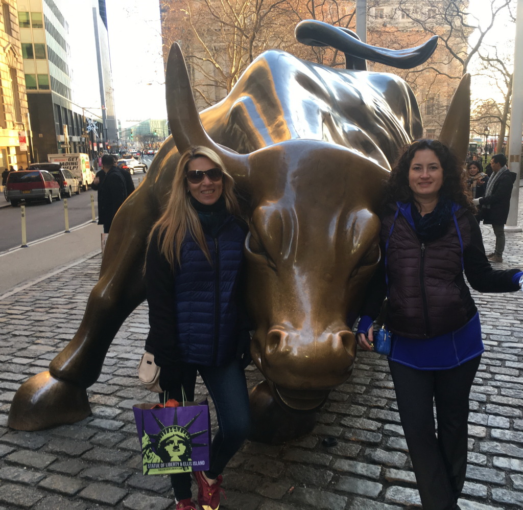 2015/11(November)/Adriana-visit-from-Buenos-Aires/13-New-York-City-Wall-Street-Twin-Towers/2015-12-06-New-York-01-Wall-Street-Adriana-Suzi.JPG