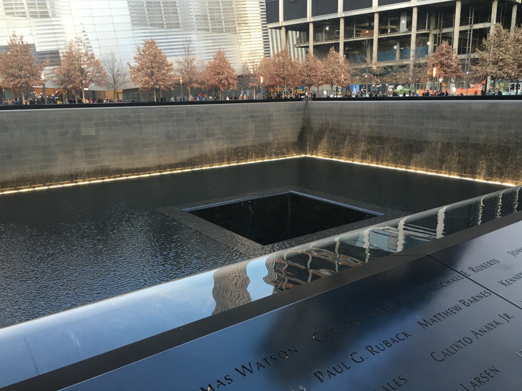 2015/11(November)/Adriana-visit-from-Buenos-Aires/13-New-York-City-Wall-Street-Twin-Towers/1024x768_2015-12-06-New-York-13-World-Trade-Center-and-Memorial.JPG