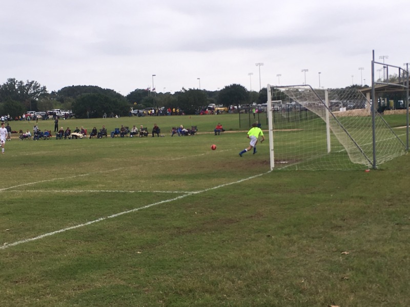 2015/11(November)/Chance-Soccer/800x600_2015-11-15-Chance-Soccer-Goalie-7.JPG