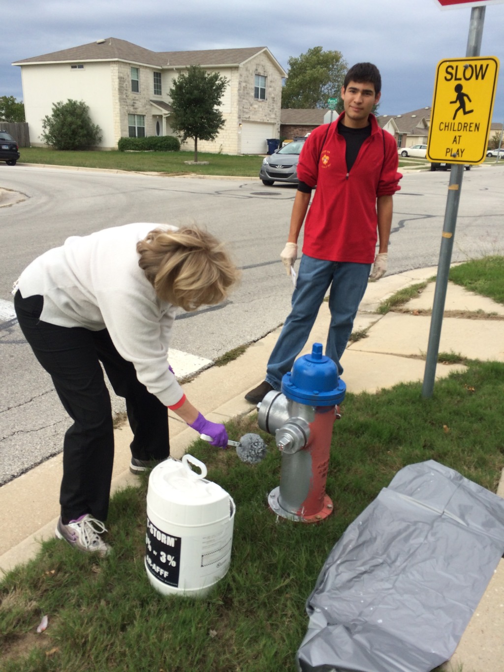 2015-11-14-Dax-Eagle-Project-paint-fire-hydrants-storm-drains-32-Janeen-Anthony.JPG