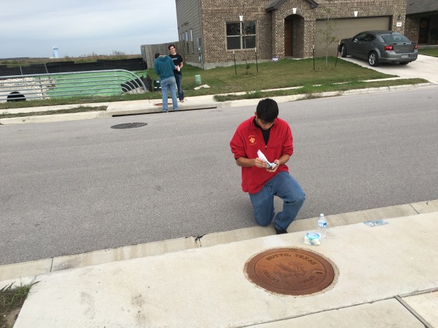 2015-11-14-Dax-Eagle-Project-paint-fire-hydrants-storm-drains-49-Anthony-Nathan-Kylan.JPG