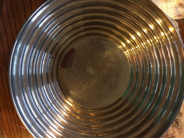 2015-11-27-Cleaning-silver-bowl-2.JPG