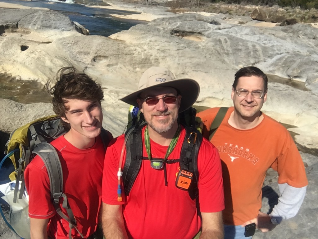 2015/12(December)/Camping-Pedernales/1024x768_2015-12-19-Camping-Pedernales-10-Chance-Travis-SteveS.JPG