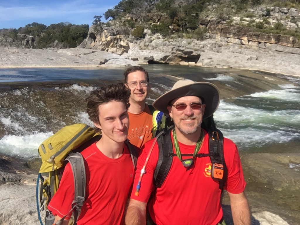 2015/12(December)/Camping-Pedernales/1024x768_2015-12-19-Camping-Pedernales-24-Chance-SteveS-Travis-GOOD.JPG