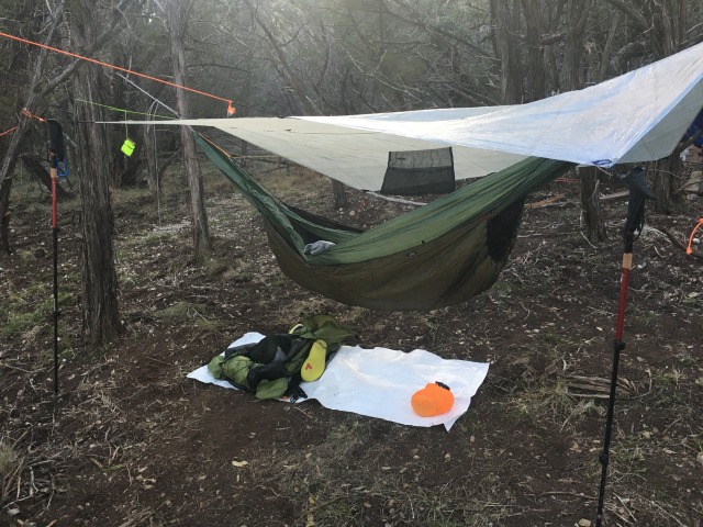 2015/12(December)/Camping-Pedernales/640x480_2015-12-19-Camping-Pedernales-37-hammock-setup.JPG