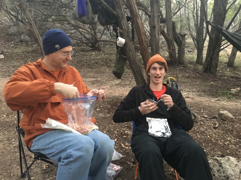 2015/12(December)/Camping-Pedernales/800x600_2015-12-18-Camping-Pedernales-2-Steve-Chance.JPG