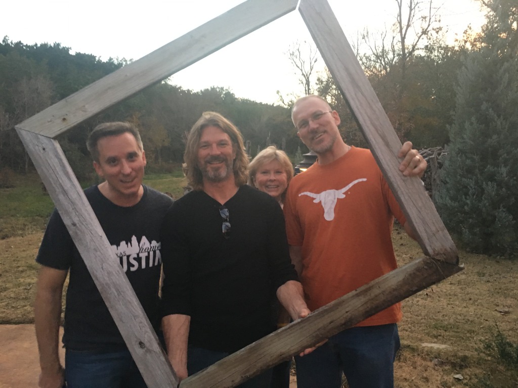 2015-12-09-Justin-visit-Christmas-12-Josh-Justin-Janeen-Travis.JPG