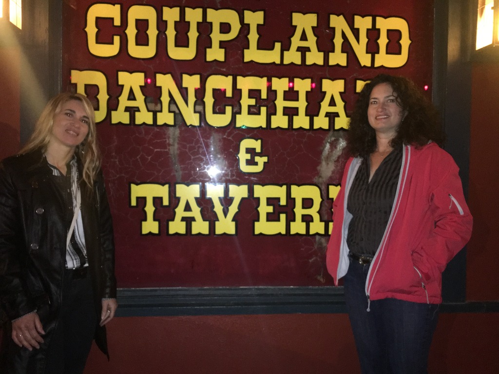 2015-11-28-Coupland-Dance-Hall-Adriana-visit-02-Suzi-GOOD.JPG