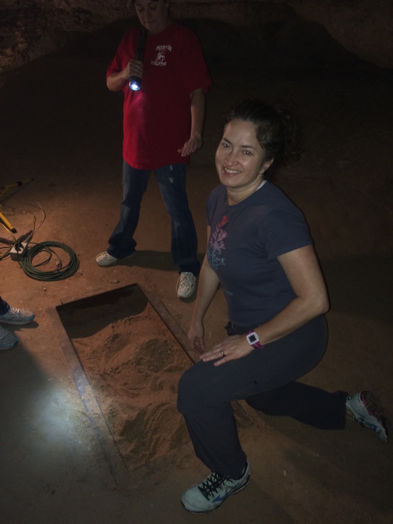 2015/BEST-OF/800x600_2015-02-14-Troop214-Davis-Mountains-044-Cave-Suzi-GOOD.JPG