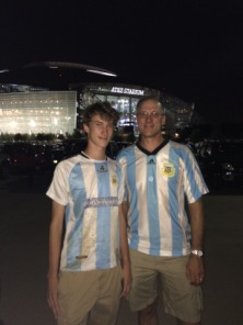 2015-09-08-Pro-Soccer-game-Arlington-TX-Argentina-vs-Mexico-02-Chance-Travis-GOOD.JPG