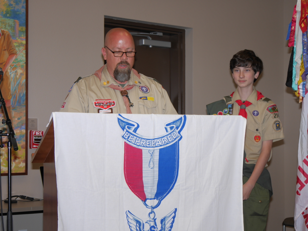 2016/02(February)/Dax-Eagle-Scout-Ceremony/1024x768_2016-02-21-Dax-Eagle-Ceremony-035-Scot.JPG