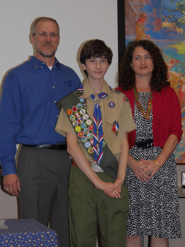 2016/02(February)/Dax-Eagle-Scout-Ceremony/640x480_2016-02-21-Dax-Eagle-Ceremony-079-Travis-Suzi.JPG