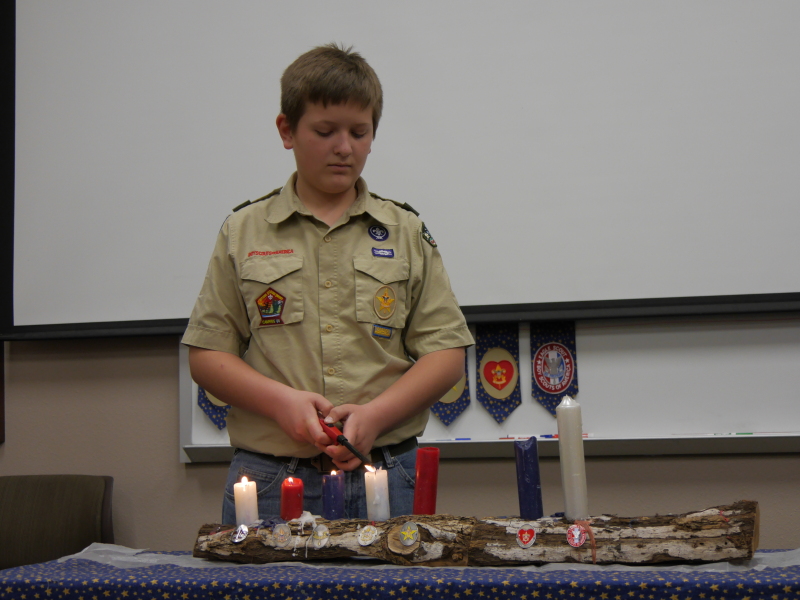 2016/02(February)/Dax-Eagle-Scout-Ceremony/800x600_2016-02-21-Dax-Eagle-Ceremony-043-John.JPG