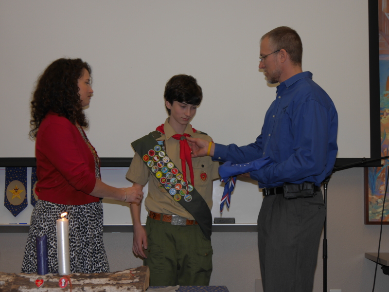 2016/02(February)/Dax-Eagle-Scout-Ceremony/800x600_2016-02-21-Dax-Eagle-Ceremony-063-Suzi-Travis.JPG
