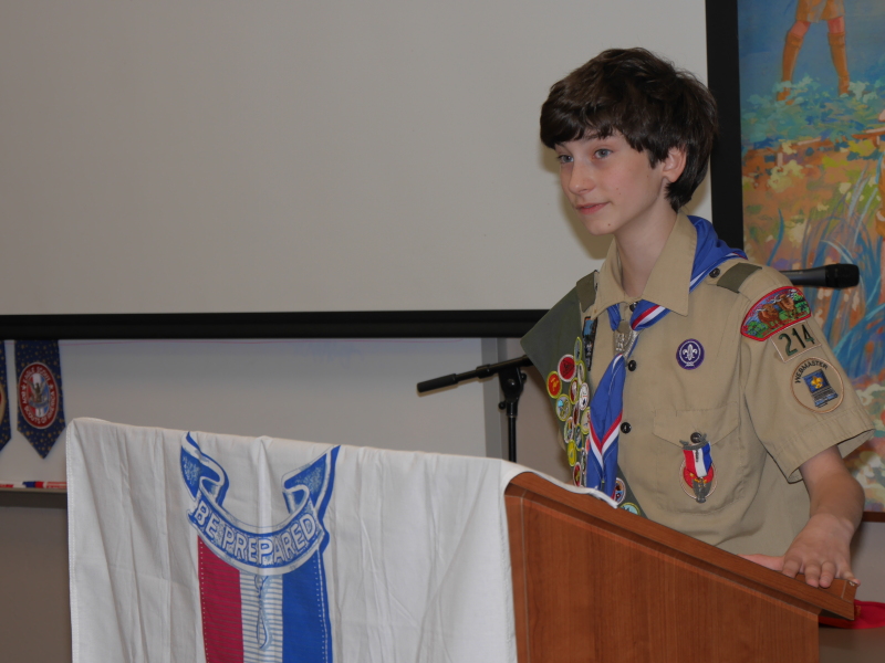 2016/02(February)/Dax-Eagle-Scout-Ceremony/800x600_2016-02-21-Dax-Eagle-Ceremony-111.JPG